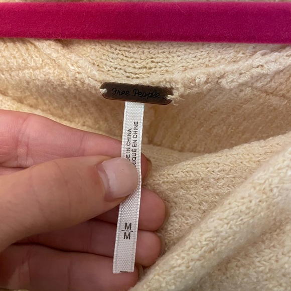 FREE PEOPLE tan/peach cowl neck sweater M - Picture 4 of 6